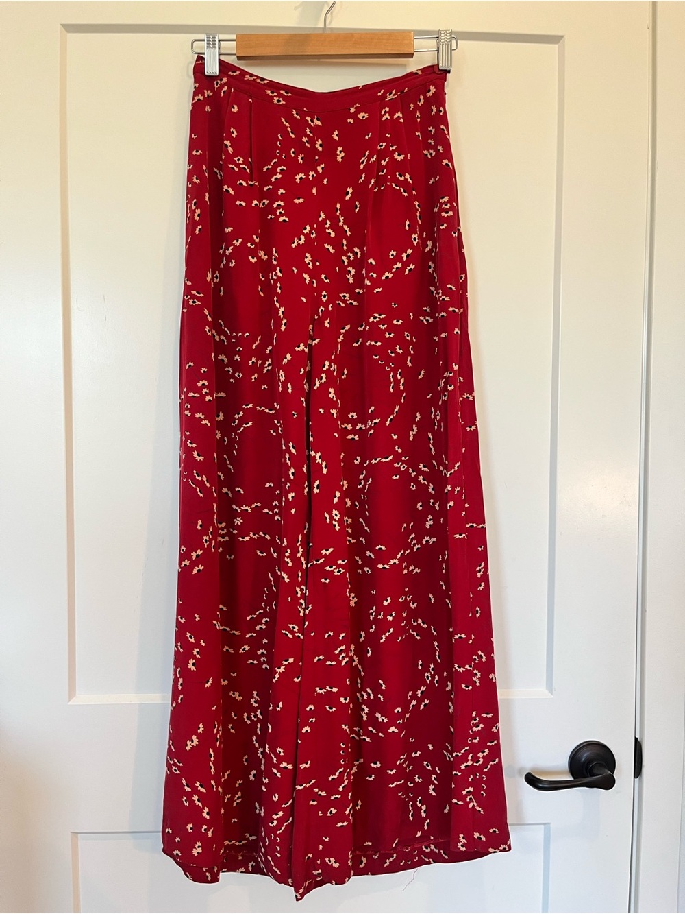 The J. Peterman Company 100% silk red floral wide leg boho resort beachy pants 4